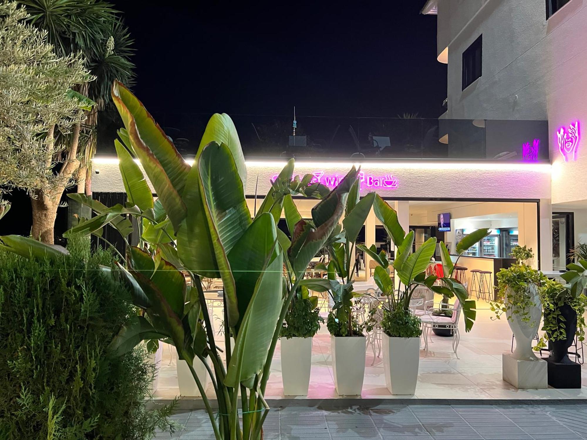 Hotel Vila Park Bujari Ksamil Ксамил Экстерьер фото